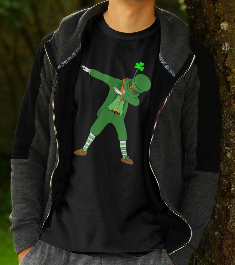 Dabbing Leprechaun St Patricks Day Boys Dab Shamrock Hat T-Shirt