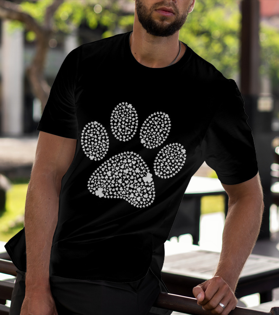 Dog Paw Shamrock Pattern For St Patricks Day T-Shirt