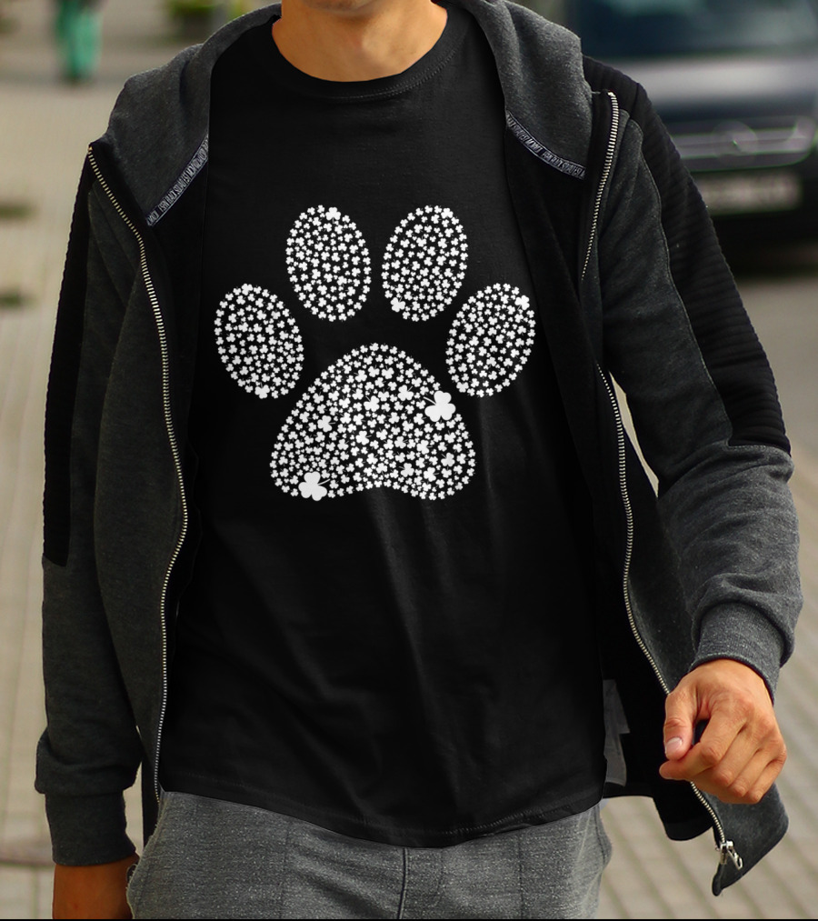 Dog Paw Shamrock Pattern For St Patricks Day T-Shirt