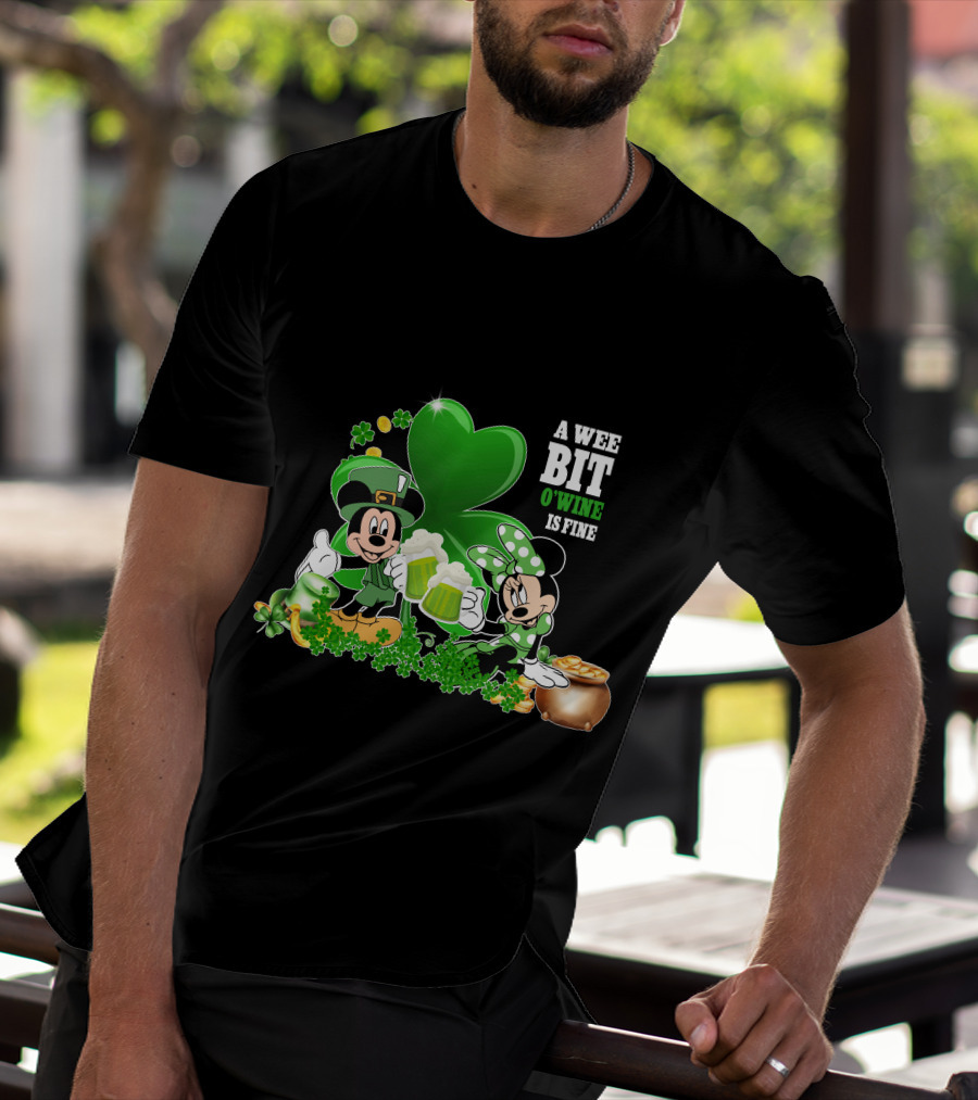 Mickey And Minnie A Wee Bit O'Wine Is Fine Patrick's Day T-Shirt