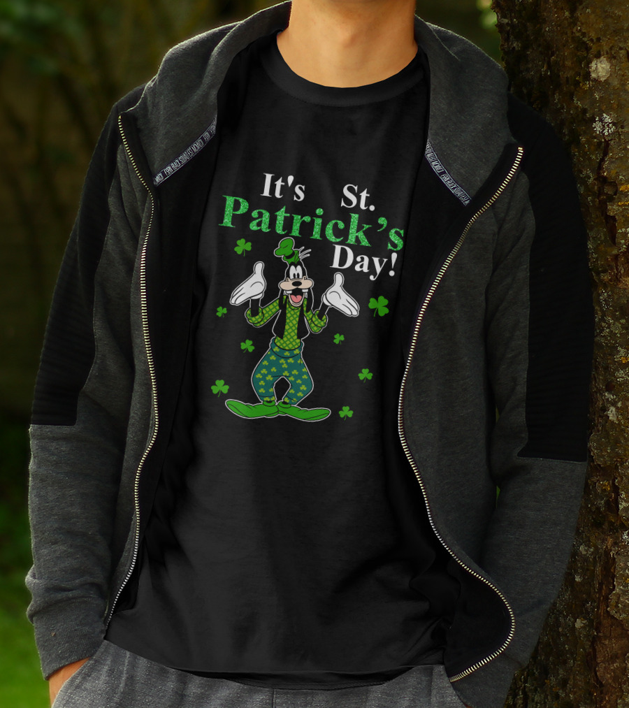Goofy It's St Patrick's Day With Shamrocks And Bowtie Fun T-Shirt