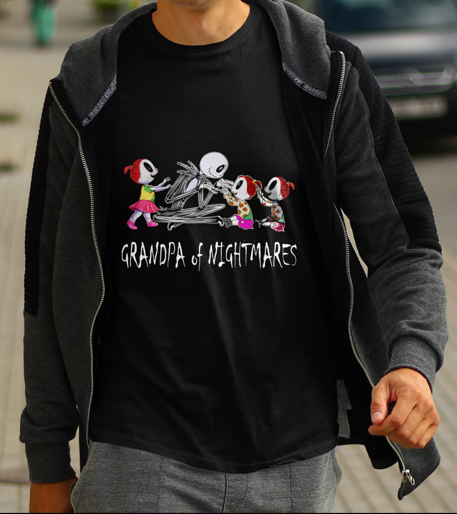Grandpa Of Nightmares With 3 Girls Skeleton Costume Inspiration T-Shirt