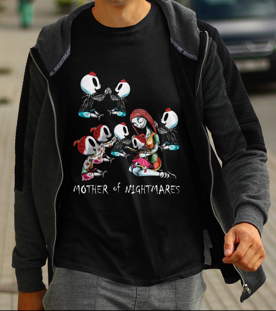 Mother Of Nightmares 4 Boys 3 Girls Halloween Themed Family Scene T-Shirt