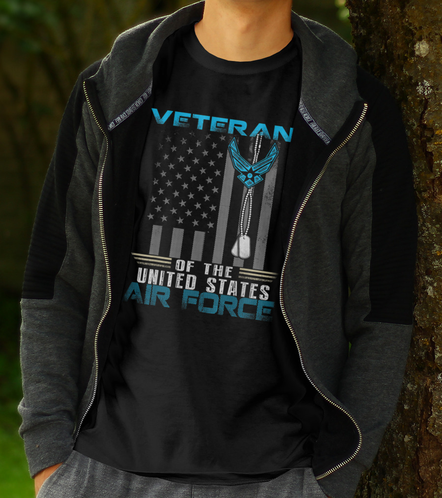 Veteran United States Air Force With Dog Tags And Flag T-Shirt