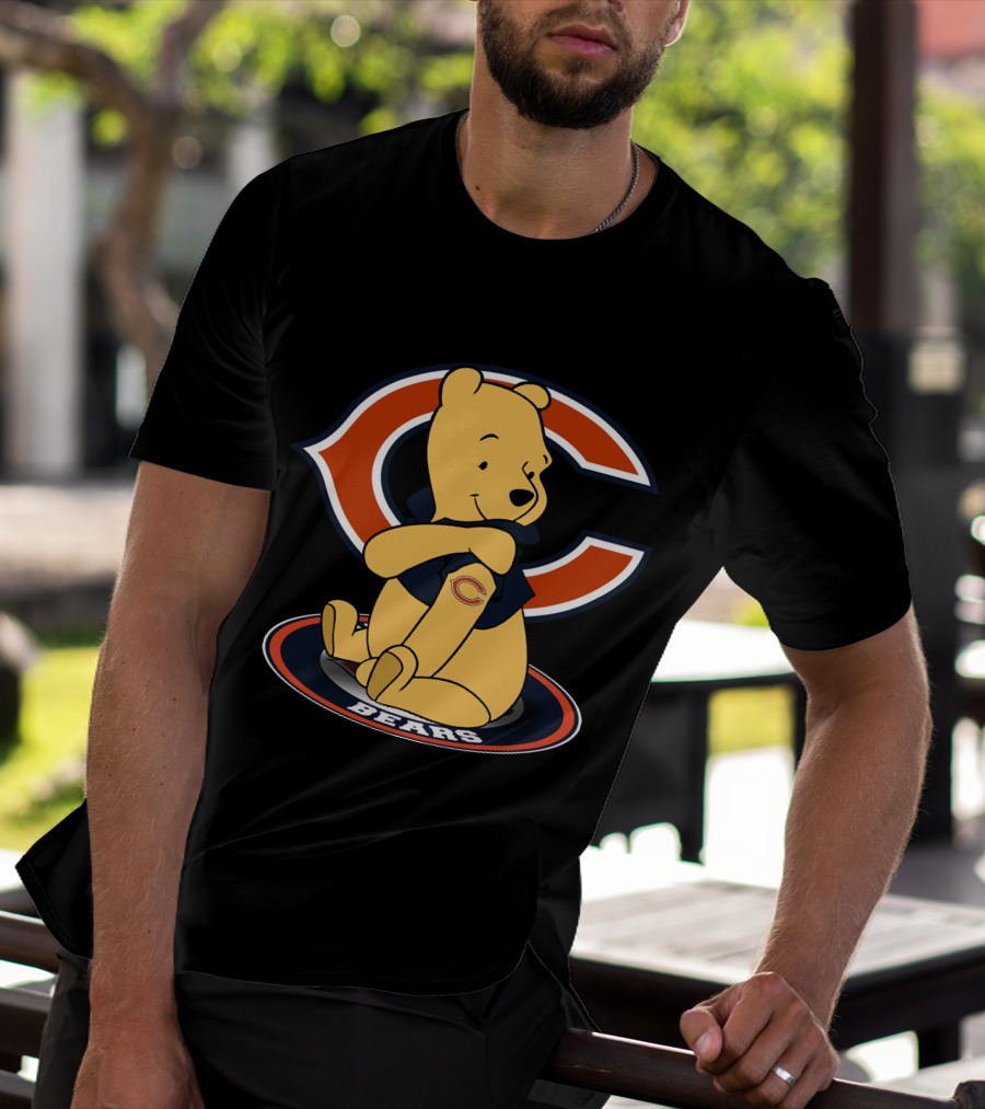 Pooh With Chicago Bears T-Shirt