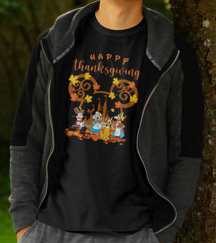 Happy Thanksgiving Mickey And Friends Disneyland Castle T-Shirt