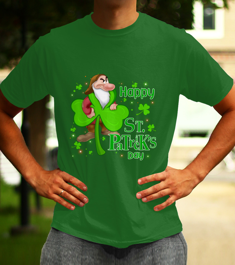 Happy St. Patrick's Day Grumpy Dwarf With Clover And Shamrocks T-Shirt