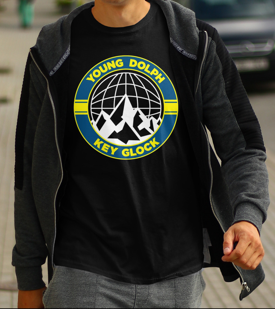 Young Dolph Key Glock Mountain Globe Motif T-Shirt