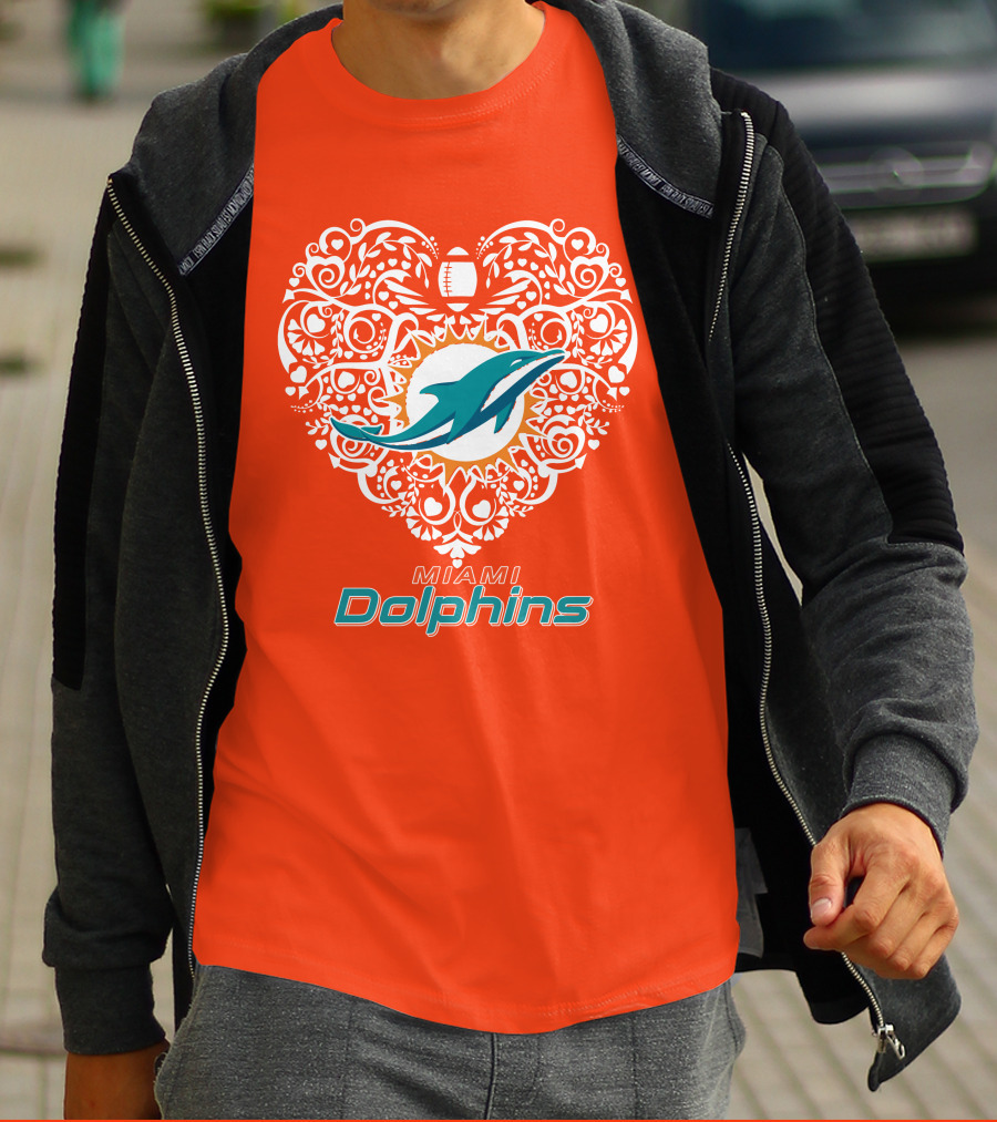 Love My Miami Dolphins Heart Football Theme T-Shirt