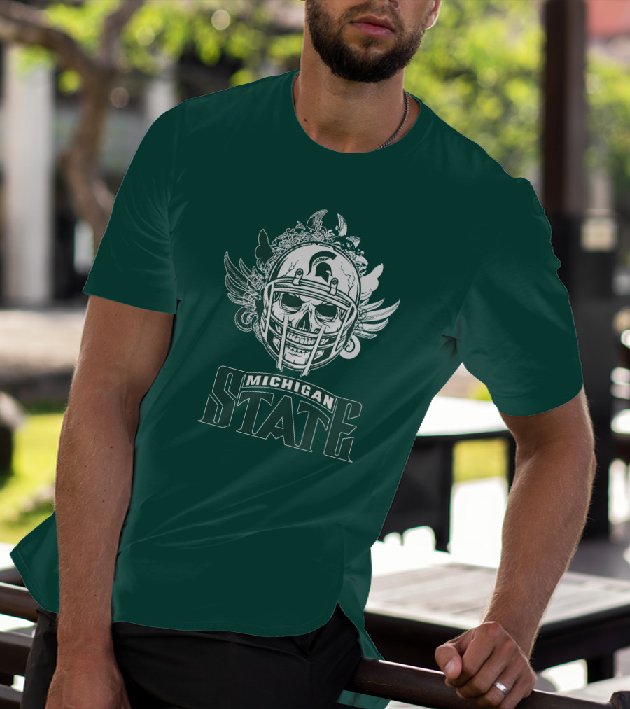 Michigan State Spartans Skull Helmet T-Shirt