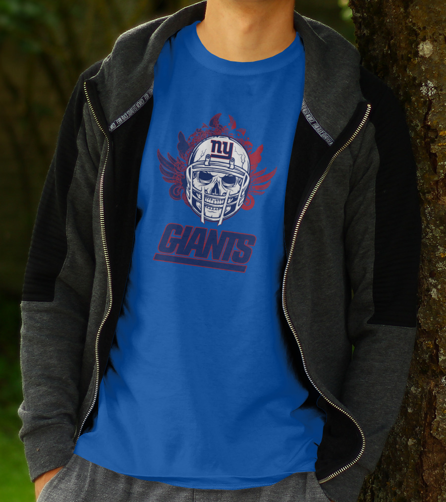 New York Giants Skull Helmet T-Shirt