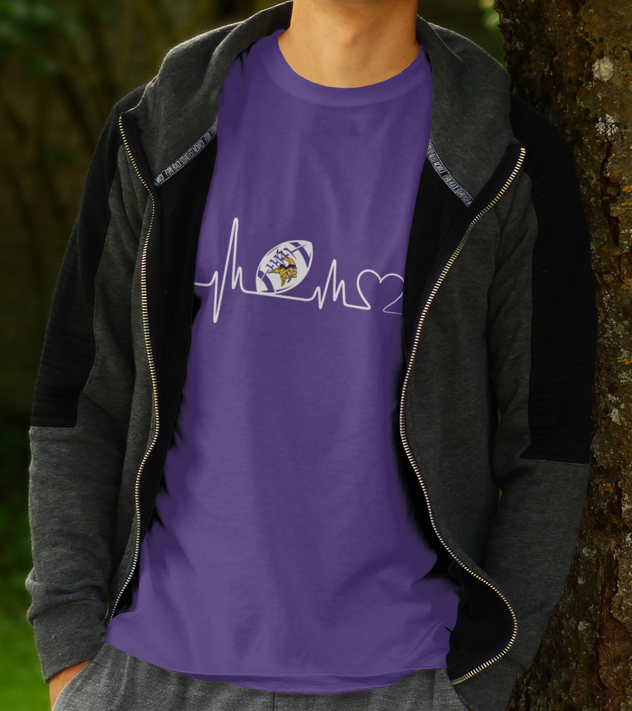 Minnesota Vikings Heartbeat Football And Love T-Shirt