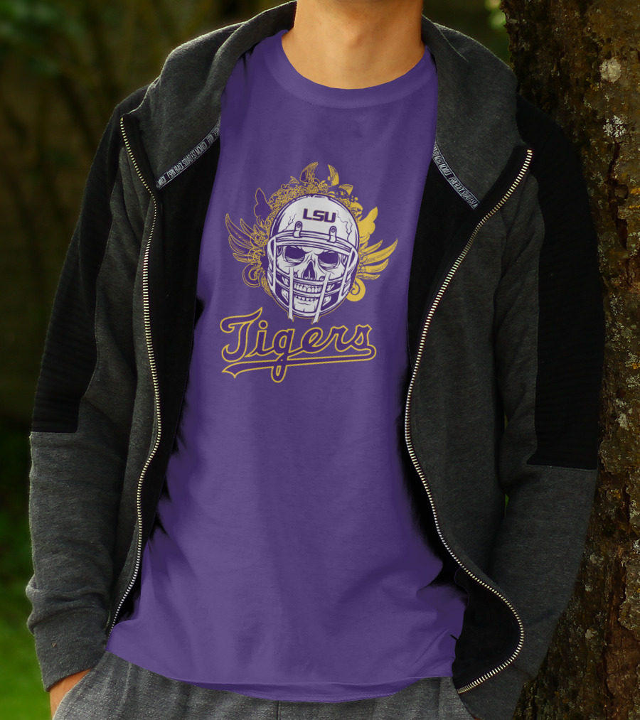 LSU Tigers Skull Helmet With Wings T-Shirt