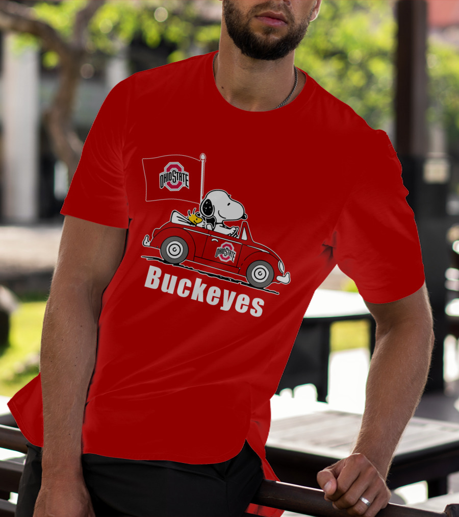 Ohio State Buckeyes Snoopy In Red Car With Flag T-Shirt