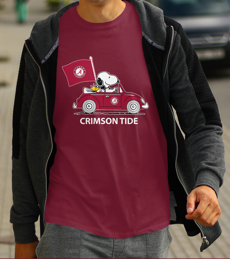 Alabama Crimson Tide Snoopy Woodstock Driving Car T-Shirt