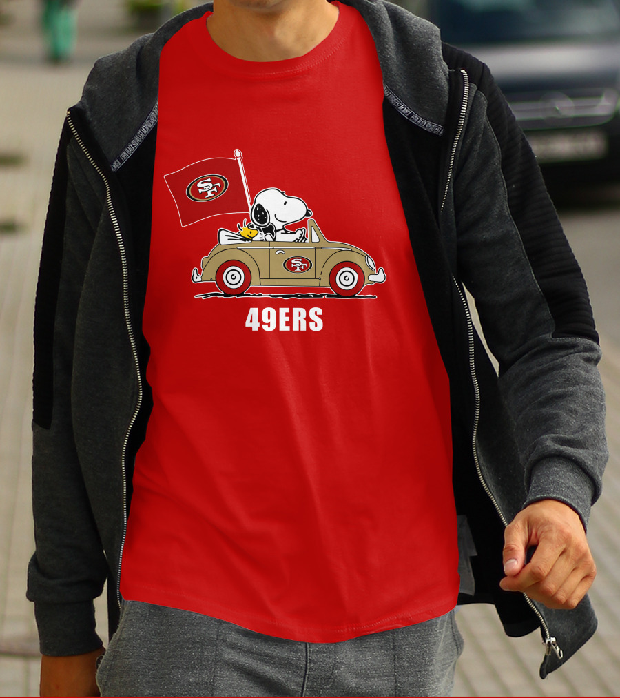 San Francisco 49ers Snoopy Driving Car With Sf Flag T-Shirt