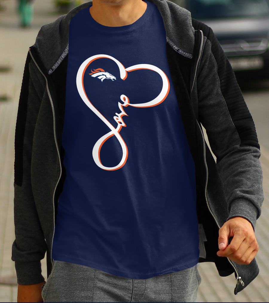 Love Heart Denver Broncos T-Shirt