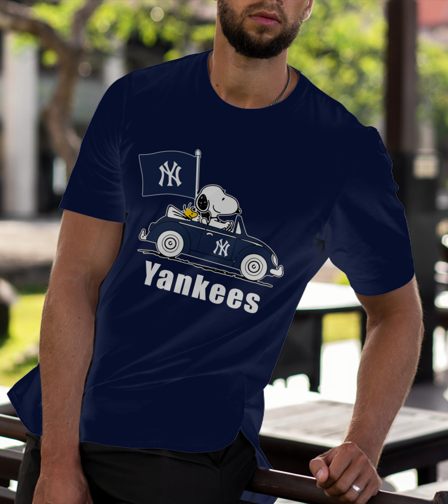Yankees Snoopy Car New York Yankees Flag T-Shirt