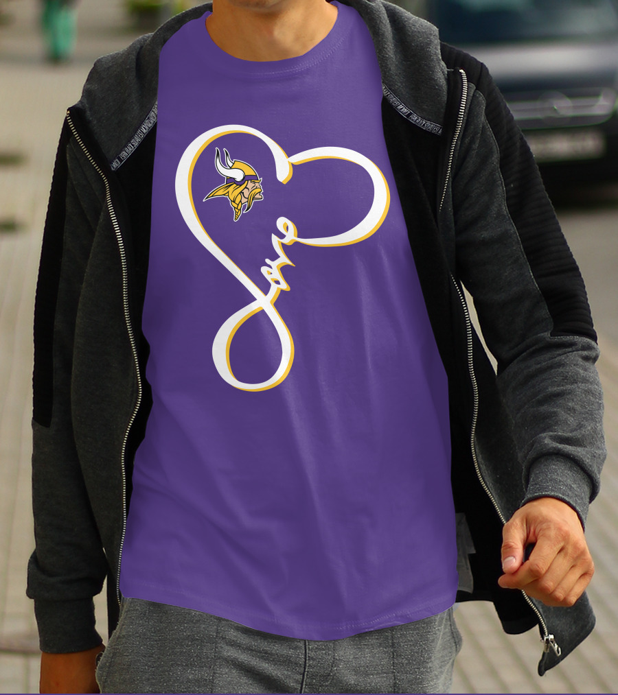 Love Minnesota Vikings Heart T-Shirt
