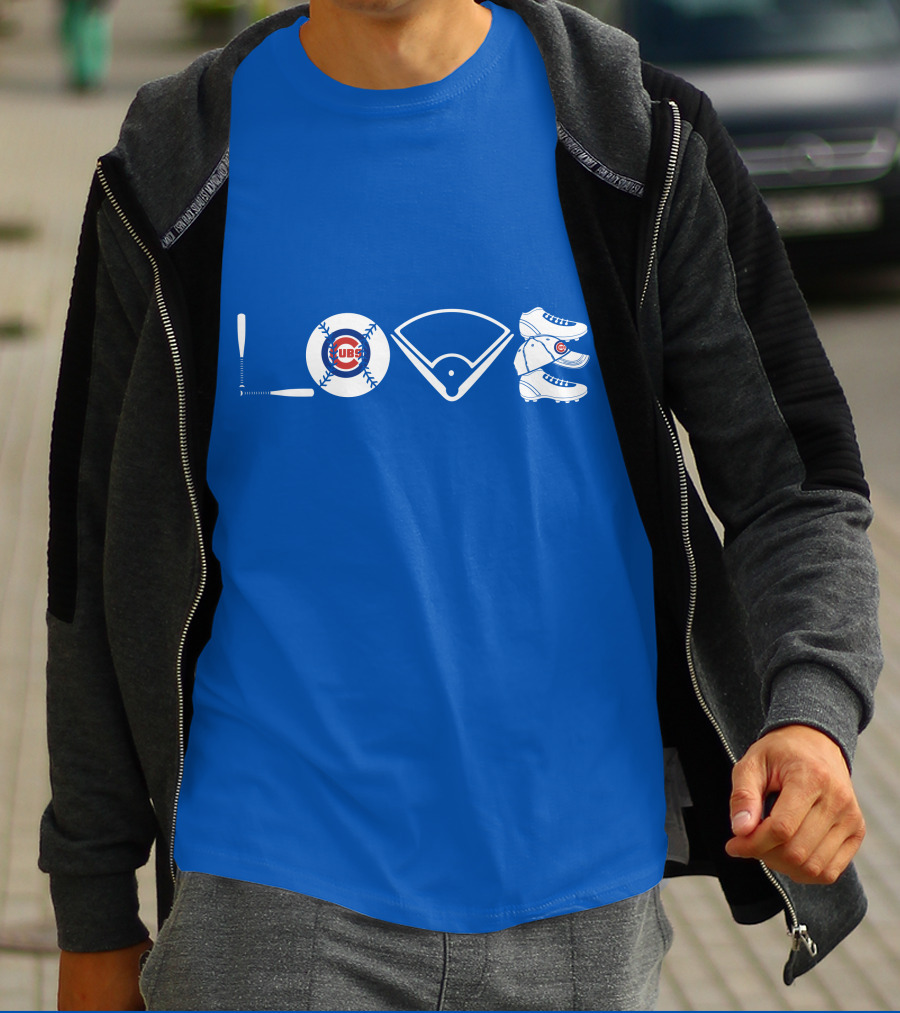 Love Cubs Baseball Field Bat Cleats T-Shirt