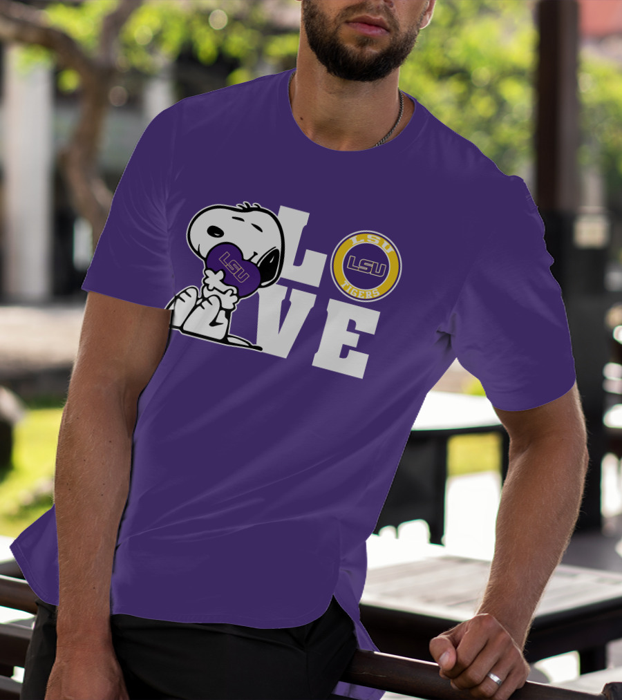 Snoopy Love LSU Tigers LSU T-Shirt