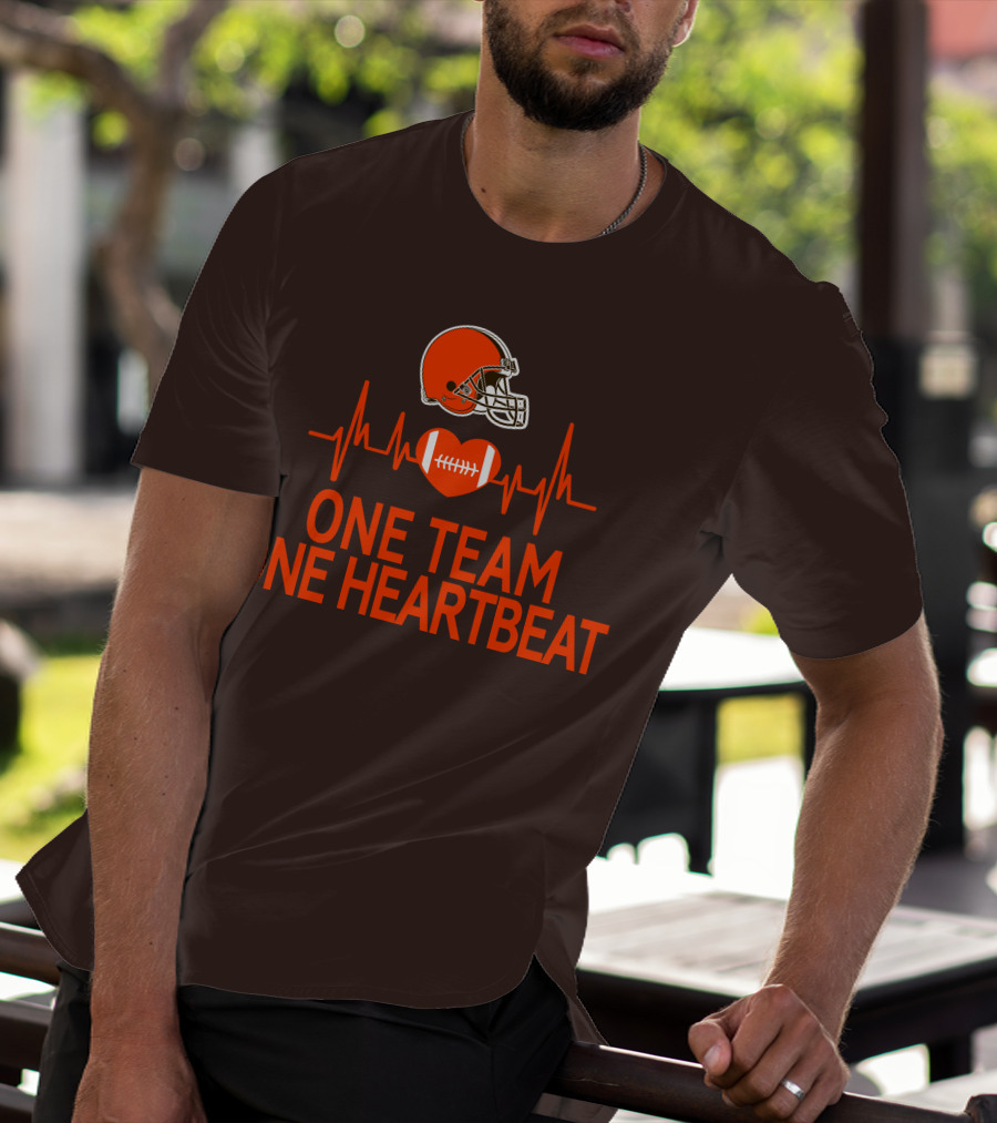 Cleveland Browns Football Helmet One Team One Heartbeat T-Shirt