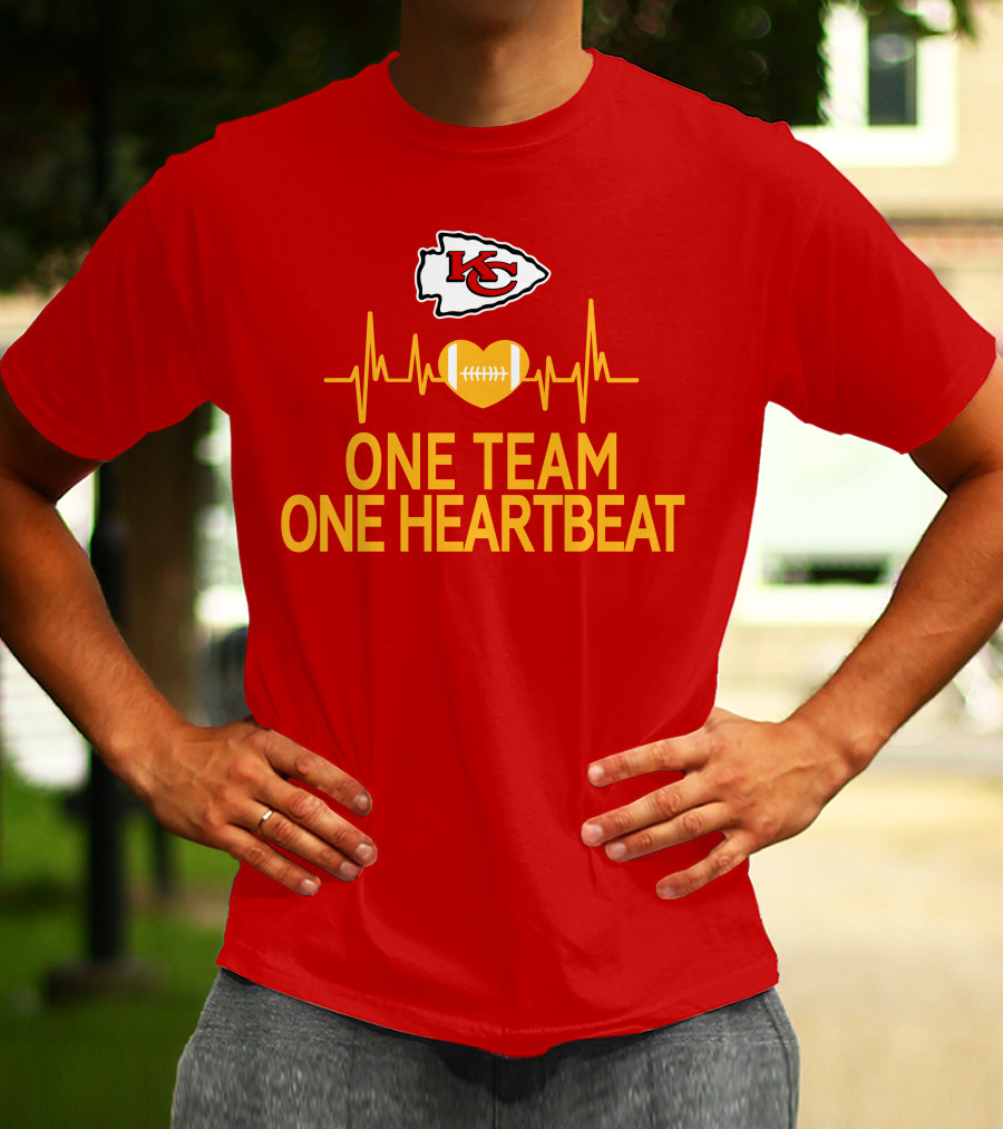Kansas City Chiefs KC Logo Heartbeat Football One Team One Heartbeat T-Shirt