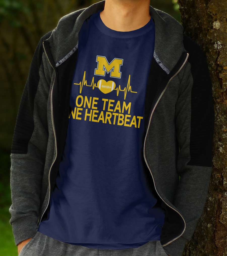 M Michigan Wolverines Football One Team One Heartbeat T-Shirt