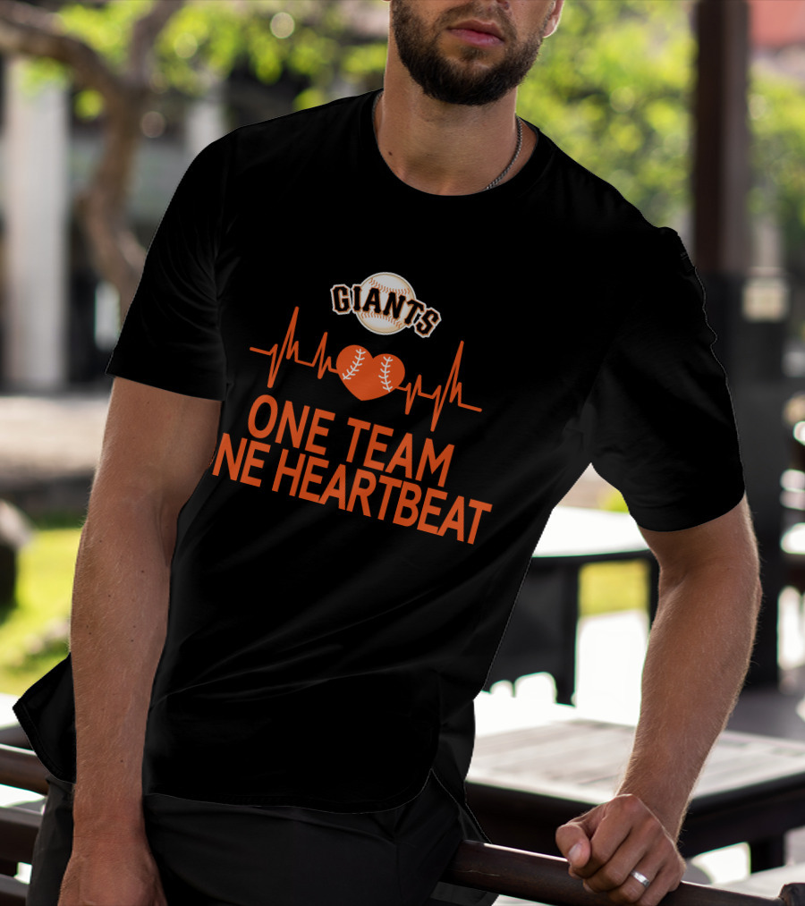 San Francisco Giants Baseball Heartbeat One Team One Heartbeat T-Shirt