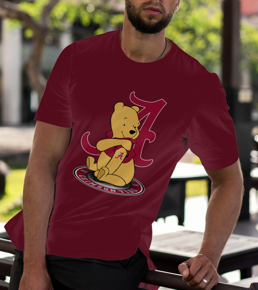 Alabama Crimson Tide Pooh Bear Sitting With Crimson T-Shirt
