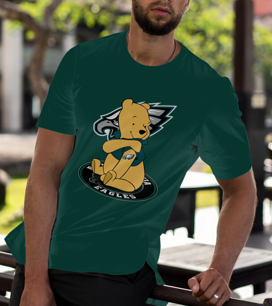 Philadelphia Eagles Winnie The Pooh Sitting In Front Of Team T-Shirt