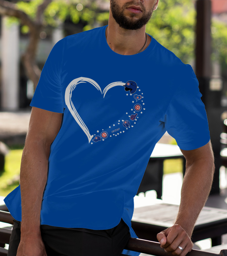 Chicago Cubs Heart Design With Helmets T-Shirt