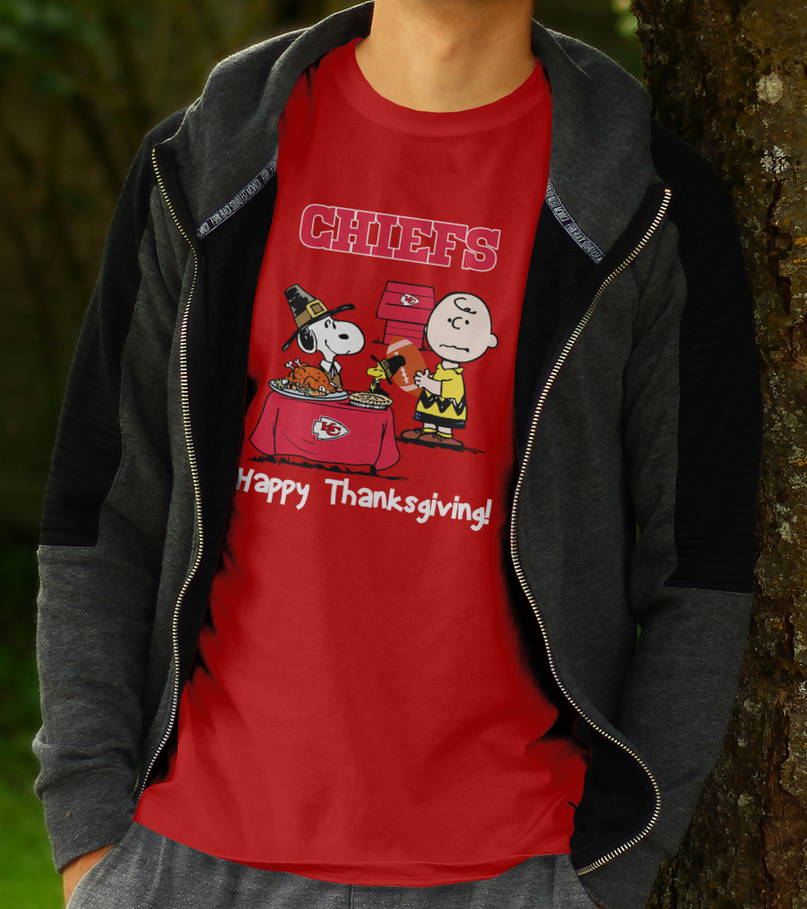 Chiefs Snoopy Charlie Brown Thanksgiving Kansas City Football T-Shirt