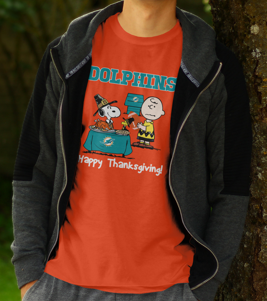 Dolphins Snoopy Charlie Brown Happy Thanksgiving Miami T-Shirt