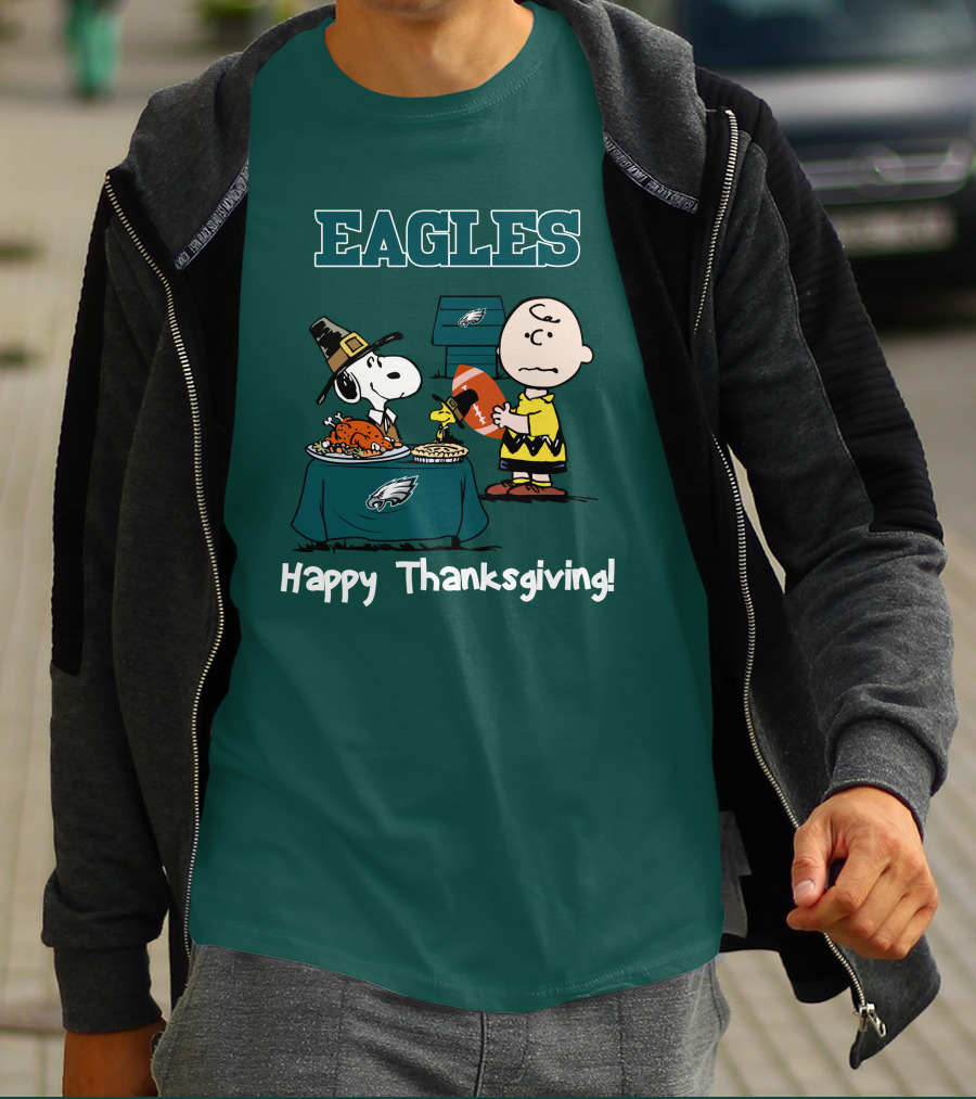 Eagles Snoopy Thanksgiving Football Peanuts Philadelphia T-Shirt