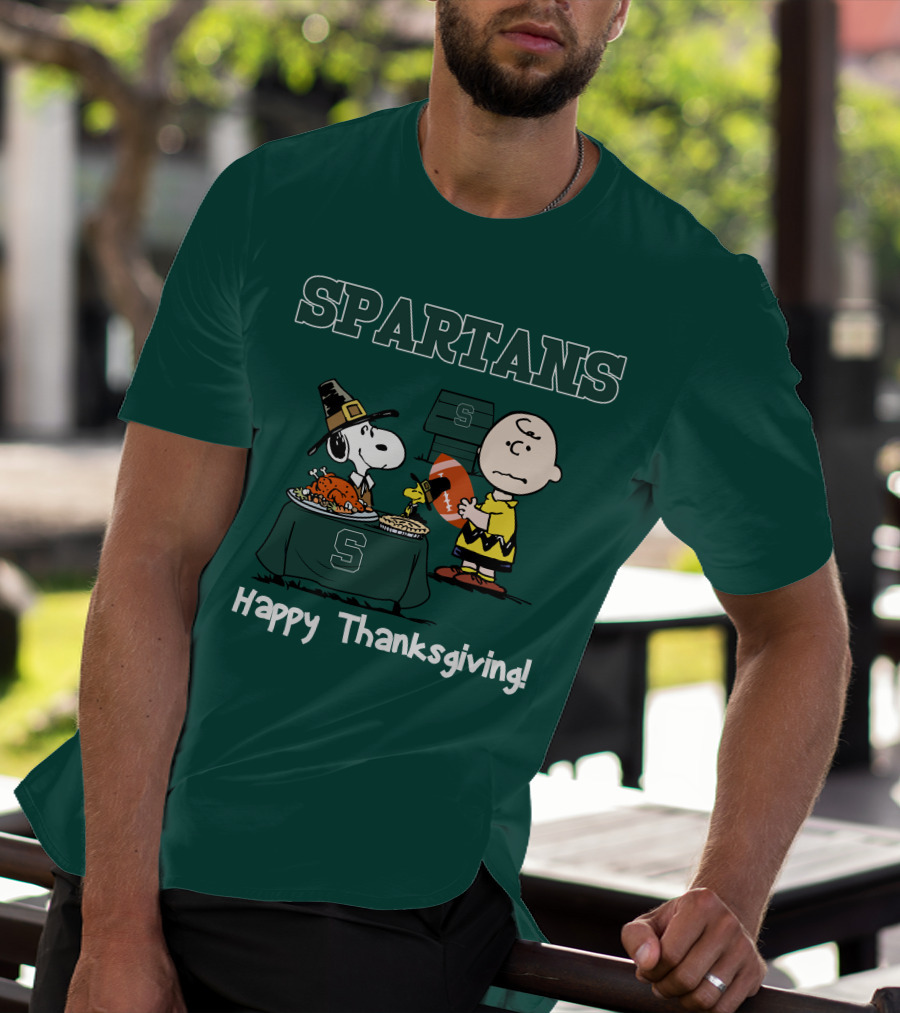Spartans Snoopy Charlie Brown Thanksgiving Football T-Shirt