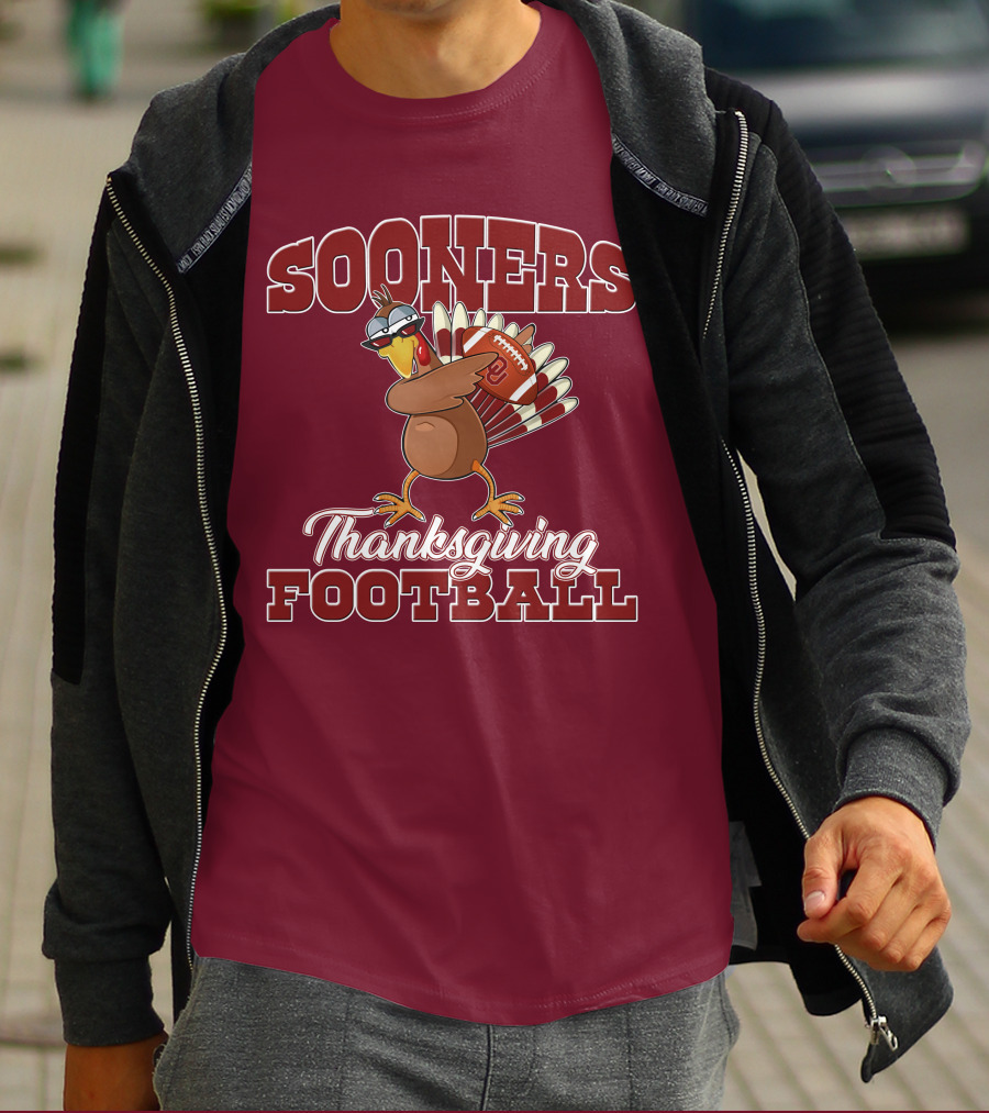 Sooners Thanksgiving Football Turkey In Sunglasses T-Shirt