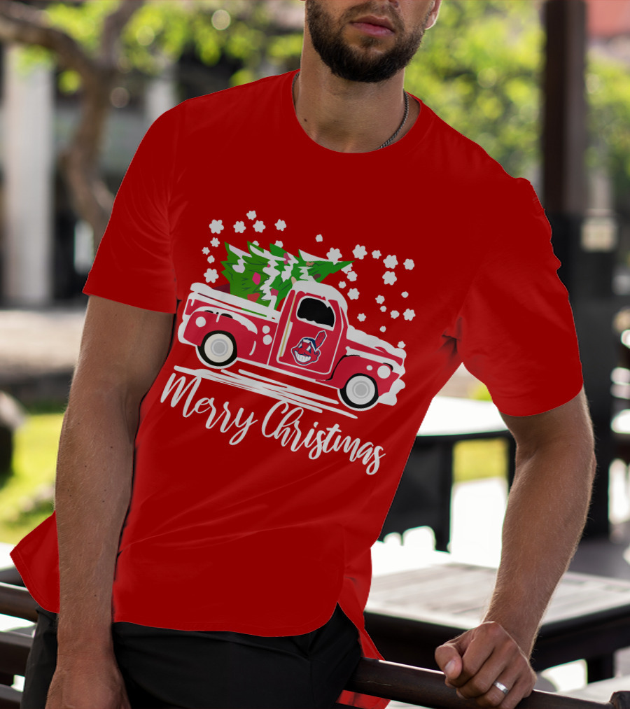 Merry Christmas Cleveland Indians Vintage Car With Tree T-Shirt