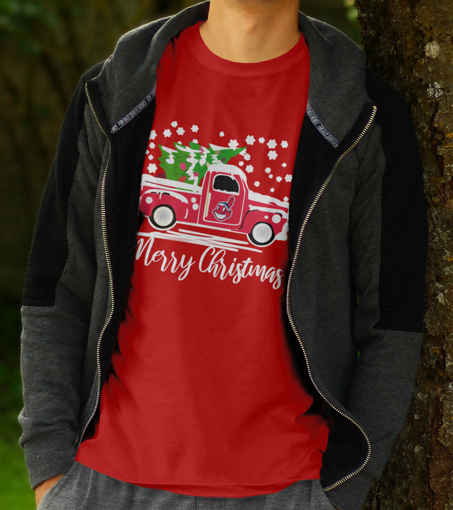 Merry Christmas Cleveland Indians Vintage Car With Tree T-Shirt