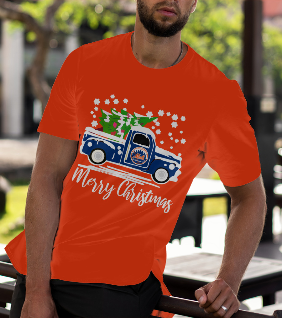 New York Mets Vintage Truck Merry Christmas Snowflakes T-Shirt