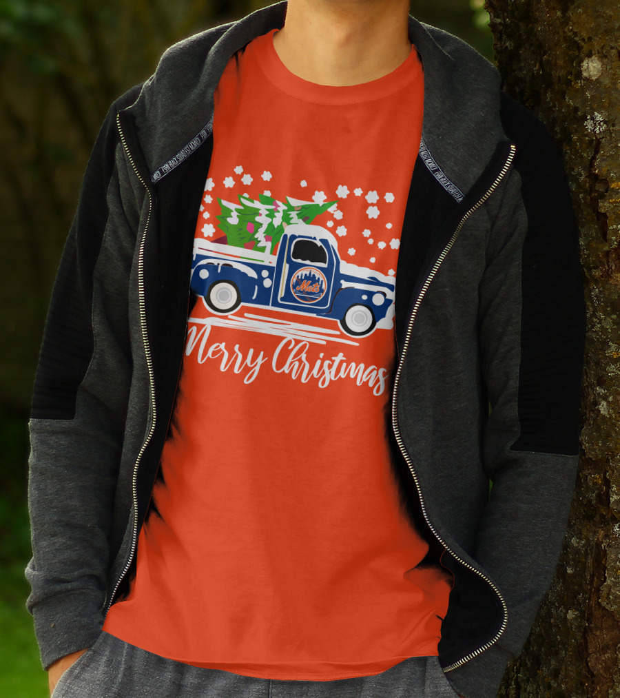 New York Mets Vintage Truck Merry Christmas Snowflakes T-Shirt