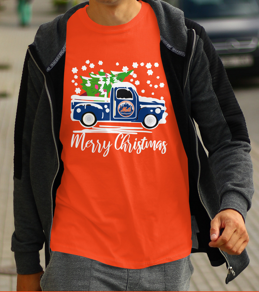 New York Mets Vintage Truck Merry Christmas Snowflakes T-Shirt