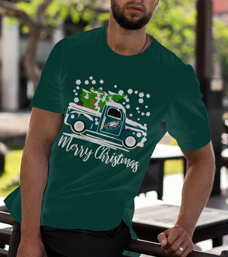 Merry Christmas Philadelphia Eagles Vintage Car Snowflakes T-Shirt
