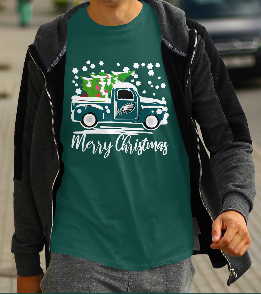 Merry Christmas Philadelphia Eagles Vintage Car Snowflakes T-Shirt