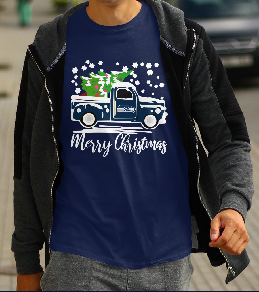 Seattle Seahawks Vintage Truck Merry Christmas Snowflakes And Tree T-Shirt