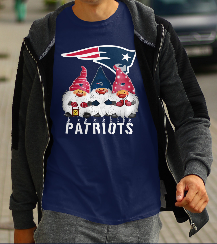 New England Patriots Merry Christmas Happy Holidays Gnomes NFL T-Shirt