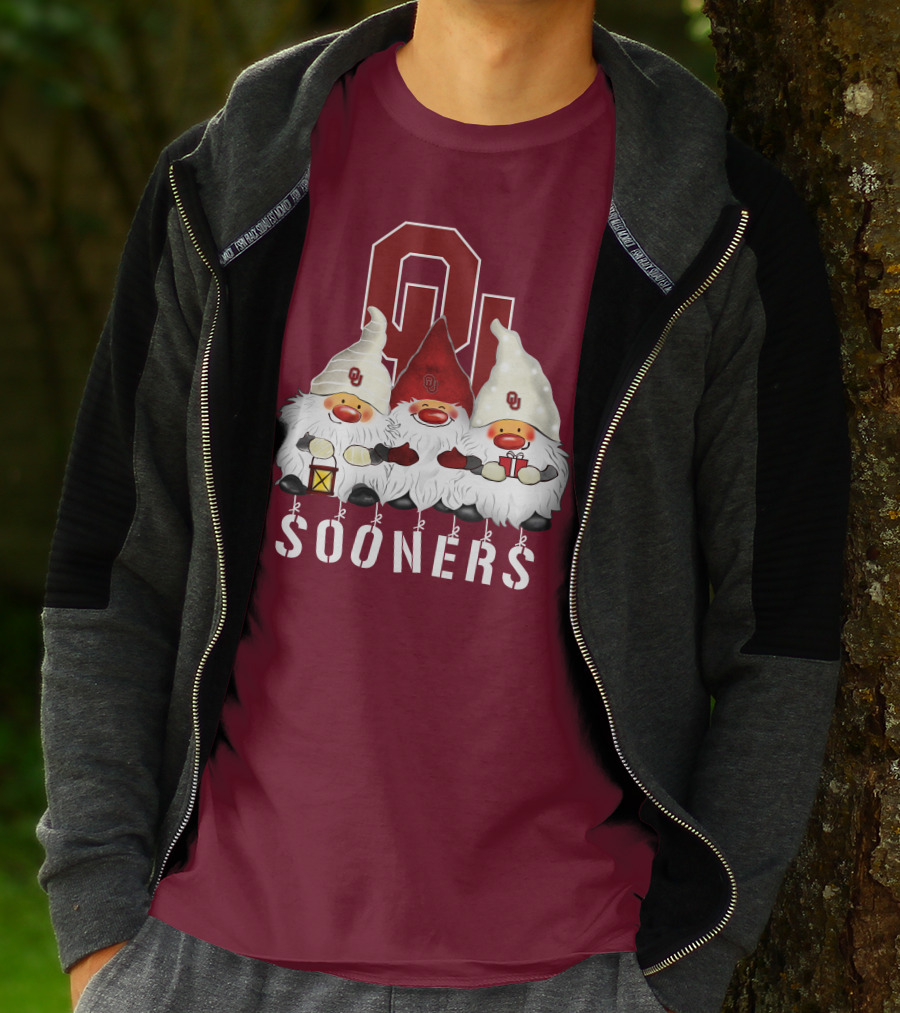Oklahoma Sooners Christmas Gnomes Happy Holidays T-Shirt