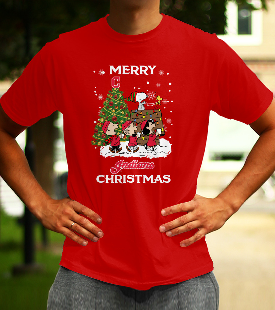 Merry Christmas Indians Snoopy Peanuts Tree Celebration T-Shirt