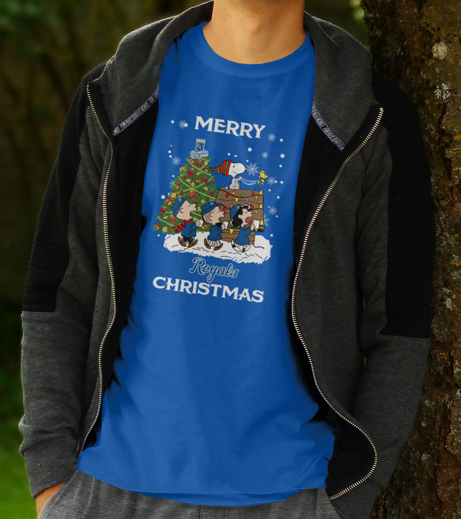 Kansas City Royals Merry Christmas Tree With Snoopy And Peanuts Characters T-Shirt