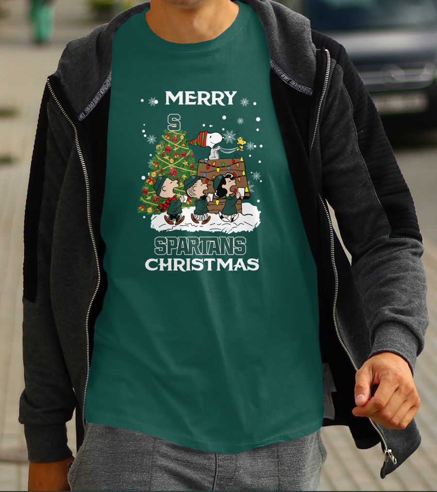 Merry Spartans Christmas Michigan State Peanuts Christmas Tree T-Shirt